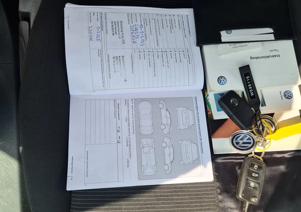 Volkswagen Tiguan cena 46900 przebieg: 209931, rok produkcji 2013 z Drzewica małe 277